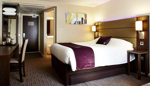 Premier Inn Luebeck City Stadtgraben Exterior foto